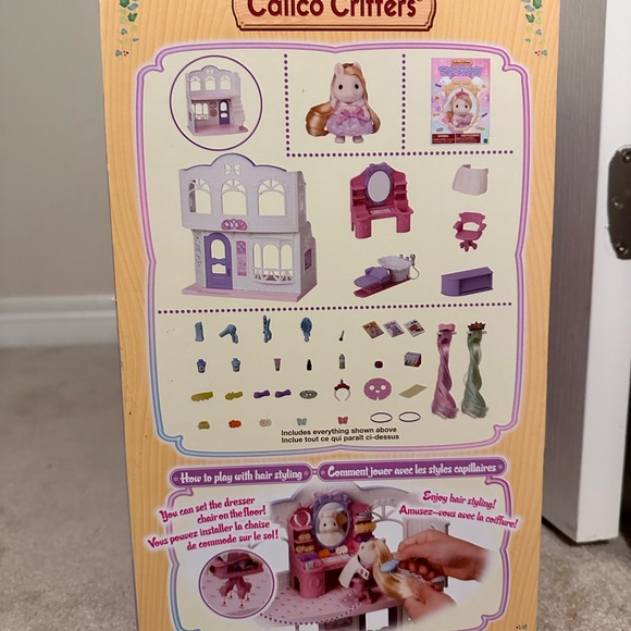 Calico critters’ Pony’s Stylish Hair Salon dollhouse set with figure & accessor - Picture 5 of 6